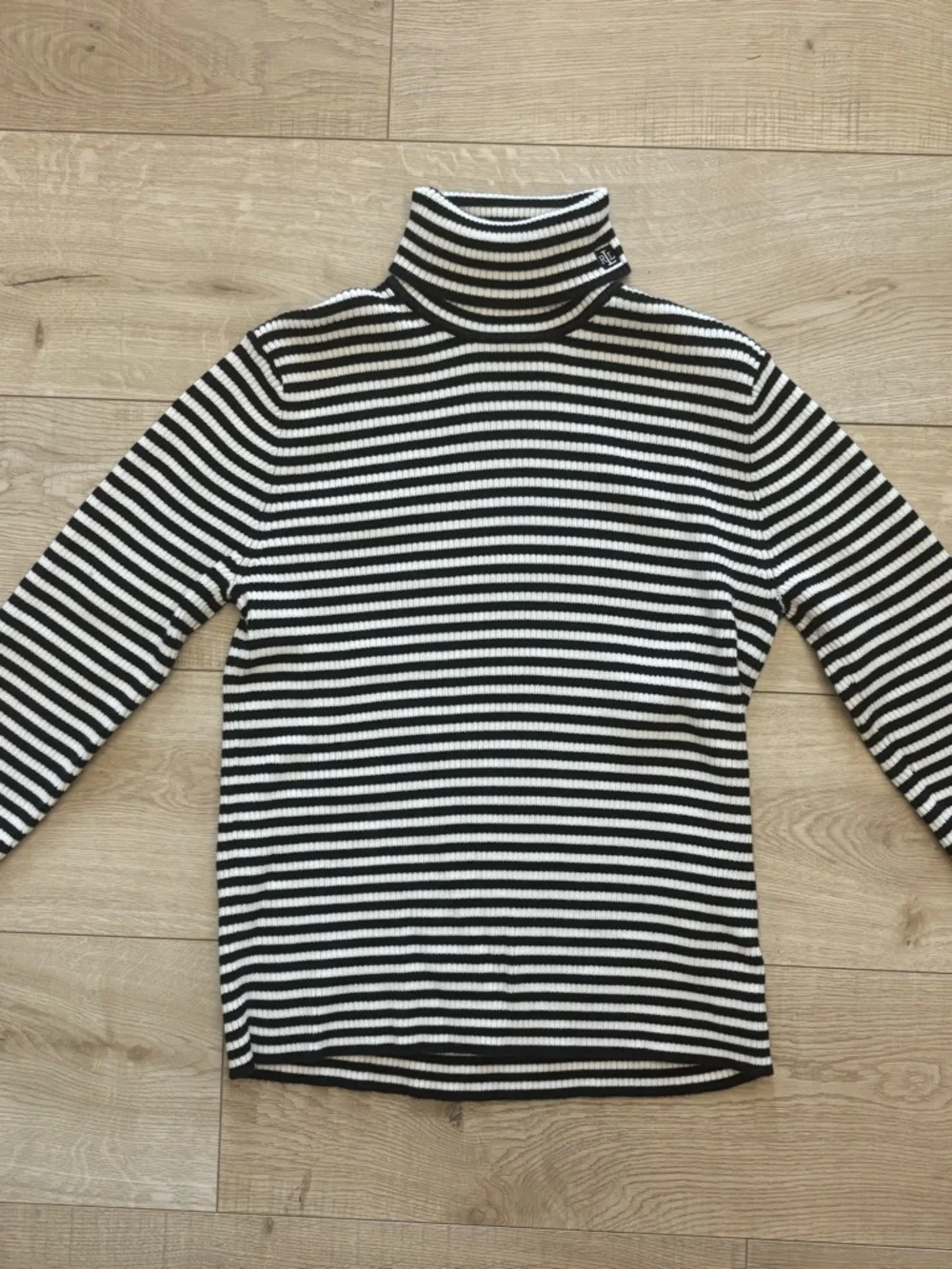 Ralph Lauren Preppy Black & White Striped Chunky Knit Turtleneck Sweater Ribbed - Picture 2 of 10